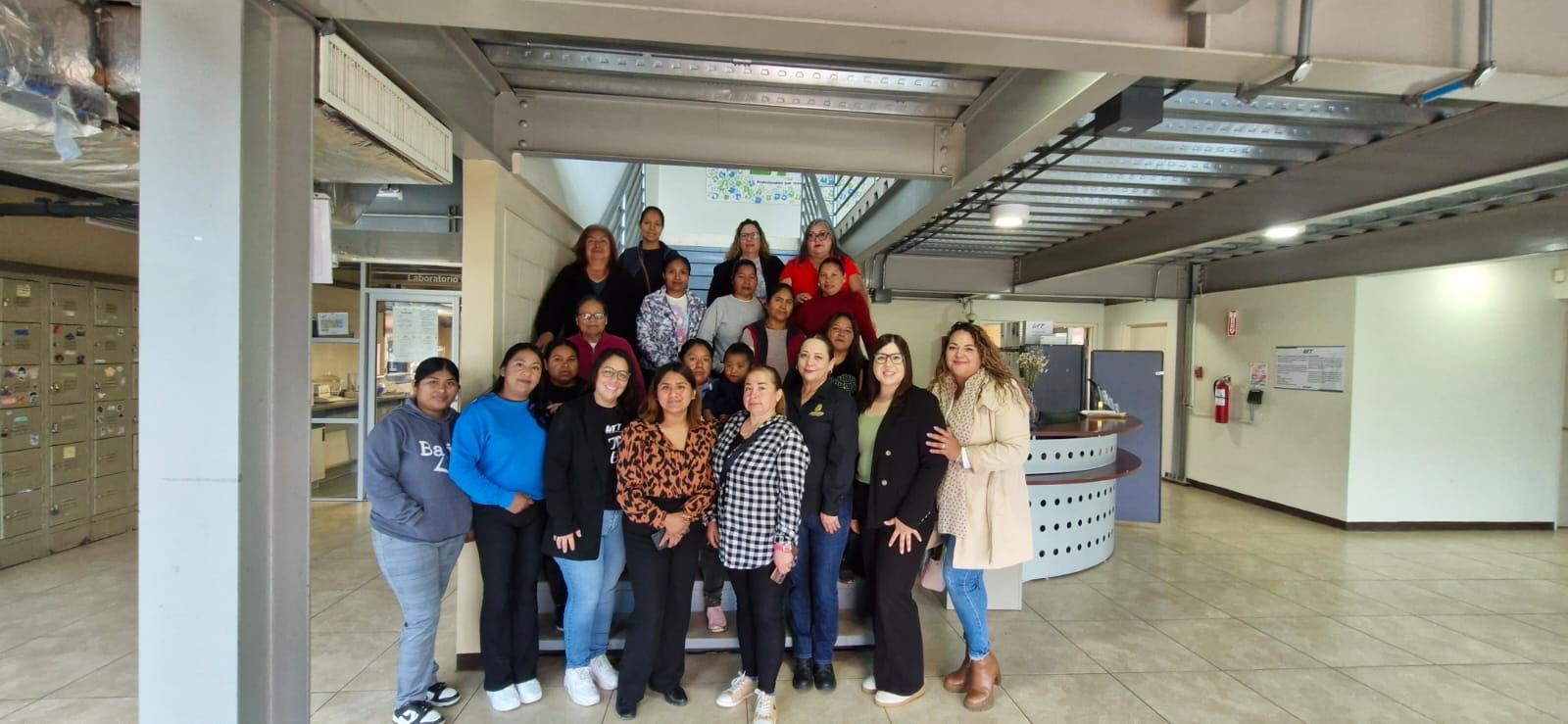 IMPULSA GOBIERNO DEL ESTADO AUTOEMPLEO DE MUJERES EN ENSENADA CON TALLER DE MERMELADAS Y CONSERVAS