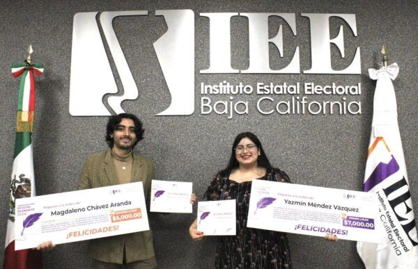 PREMIA IEEBC A LOS TRES PRIMEROS LUGARES DEL TERCER CONCURSO ESTATAL DE ENSAYO 2024
