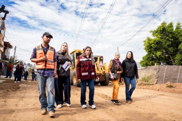 IMPULSA GOBIERNO DE ENSENADA LA TRANSFORMACIÓN DE LA COLONIA LOMITAS