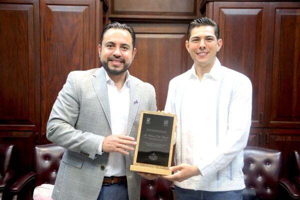 TECATE Y LOS CABOS UNEN FUERZAS PARA IMPULSAR DESARROLLO, TURISMO Y COOPERACIÓN ENTRE MUNICIPIOS