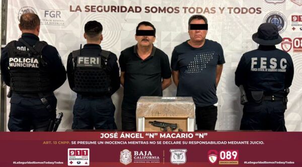 FUERZA ESTATAL DETIENE A DOS HOMBRES ARMADOS CON CASI 9 KILOS DE METANFETAMINA EN TIJUANA