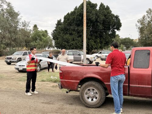 ENTREGA DIP. BETO VALLE APOYOS A CIEN FAMILIAS