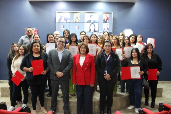 EMPODERAN GOBIERNO ESTATAL Y GRUPO 16 DE SEPTIEMBRE A BAJACALIFORNIANAS CON CERTIFICACIÓN PARA EL TRABAJO