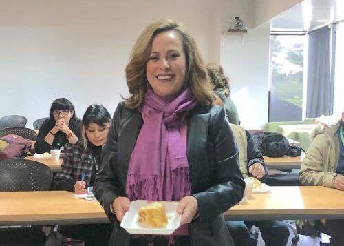 CREANDO COMUNIDADES Y SORORIDAD PARA DISMINUIR LA VIOLENCIA DE GÉNERO: LAURA TORRES