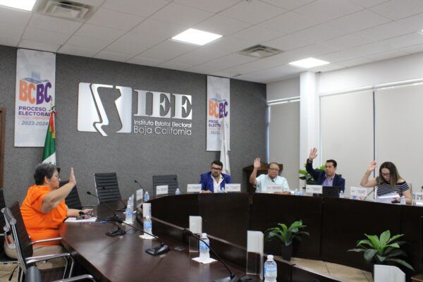 CONVOCAN A LA 8ª SESIÓN ORDINARIA DE LA JUNTA GENERAL EJECUTIVA DEL IEEBC