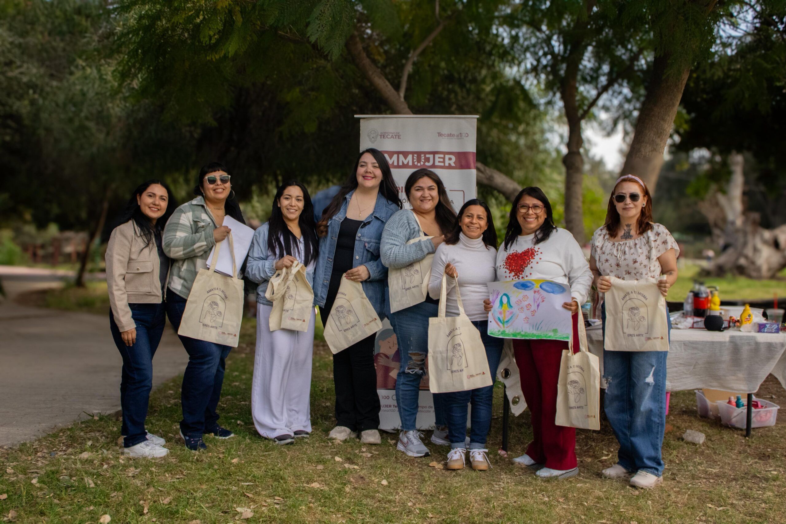 IMMUJER REALIZA TALLER DOMINICAL DE ARTETERAPIA PARA BIENESTAR EMOCIONAL DE LAS MUJERES