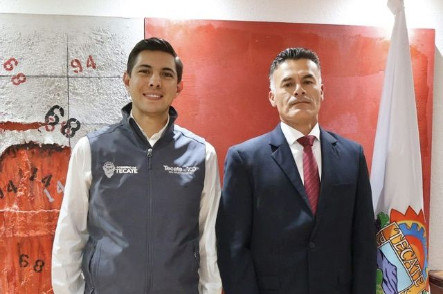 TECATE : CUELGAN EN UN PUENTE, MENSAJE AL DIRECTOR DE SEGURIDAD CIUDADANA