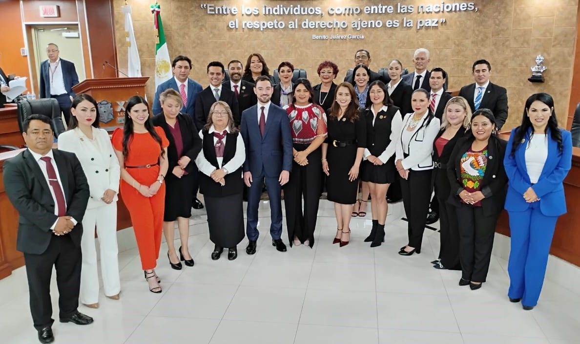 ASÍ QUEDAN INTEGRADOS LOS GRUPOS PARLAMENTARIOS DE LA XXV LEGISLATURA