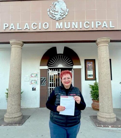 SE INSCRIBE SINDICO DE TECATE COMO ASPIRANTE A LA PRESIDENCIA MUNICIPAL