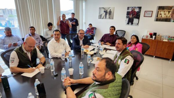 SESIONA COMISIÓN DE ASUNTOS FRONTERIZOS Y MIGRATORIOS EN TIJUANA