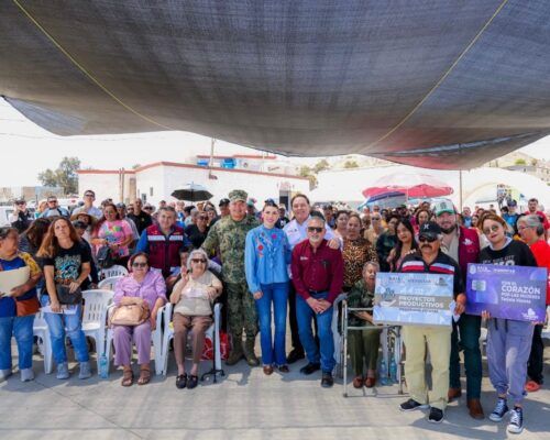 LLEGAN APOYOS Y SERVICIOS PARA LA COMUNIDAD DE ISLA DE CEDROS EN GOBIERNO DE MARINA DEL PILAR
