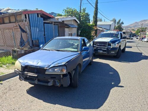 RECUPERA POLICÍA MUNICIPAL VEHÍCULO CON REPORTE DE ROBO