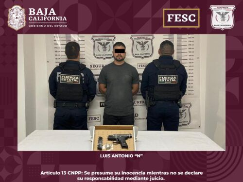 ASEGURA FUERZA ESTATAL A DOS SUJETOS CON ARMAS EN TIJUANA Y ENSENADA