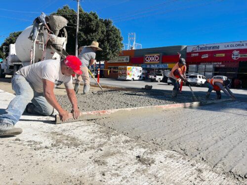 AVANZA LA RENOVACIÓN VIAL DEL CRUCE DE AVENIDA JUÁREZ Y REVOLUCIÓN