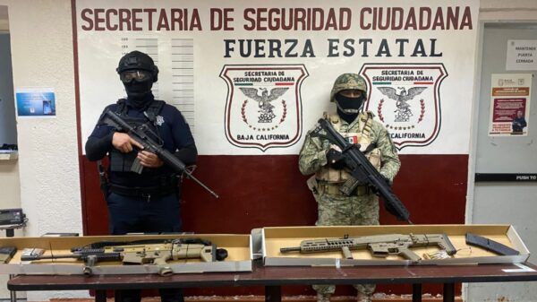 FESC Y SEDENA HALLAN ARMAS DE FUEGO Y 26 KILOS DE COCAÍNA EN EL VALLE DE MEXICALI