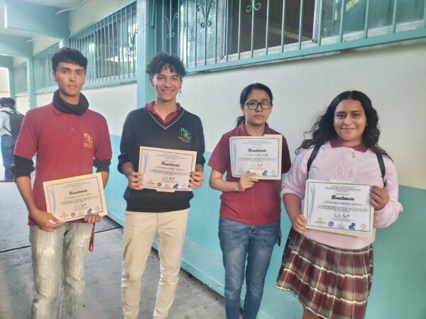 GANAN ESTUDIANTES DE CECyTE BC 2DO Y 3ER LUGAR EN LA OLIMPIADA MEXICANA DE MATEMÁTICAS ESTATAL