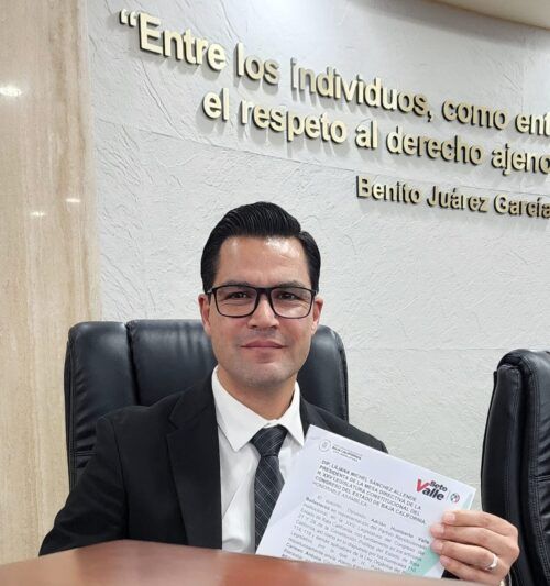 HUMBERTO VALLE PROMUEVE EXHORTO PARA EMITIR DECLARATORIA DE REFORMA SALARIAL PARA MÉDICOS, POLICÍAS Y MAESTROS