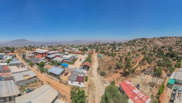 AVANZA CESPTE EN LA CONSTRUCCIÓN DE RED DE ALCANTARILLADO SANITARIO Y EMISOR DE AGUAS RESIDUALES EN COLONIA ALFONSO GARZÓN