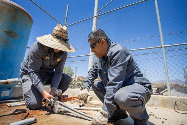 REPONE CESPTE EQUIPO DE BOMBEO EN TANQUE REGULADOR DE LA COLONIA EL MIRADOR  