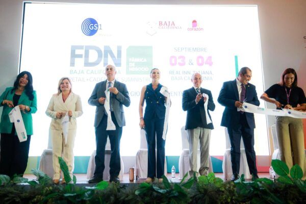 FÁBRICA DE NEGOCIOS REÚNE A MIPYMES; GOBERNADORA MARINA DEL PILAR DESTACA SU APORTE A LA ECONOMÍA DE BC