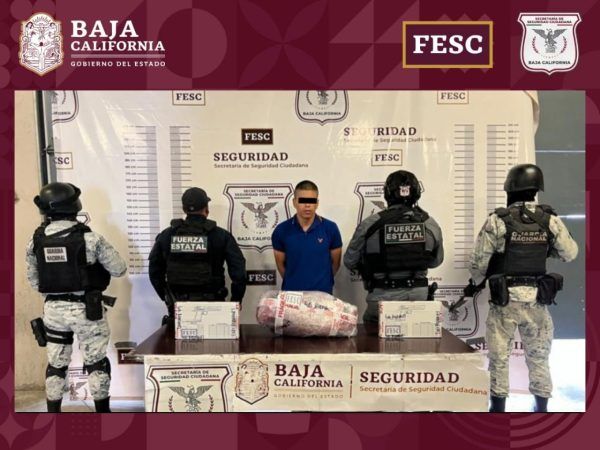 CONFISCA FESC ARMAS DE FUEGO Y VEHÍCULO CON REPORTE DE ROBO EN TECATE