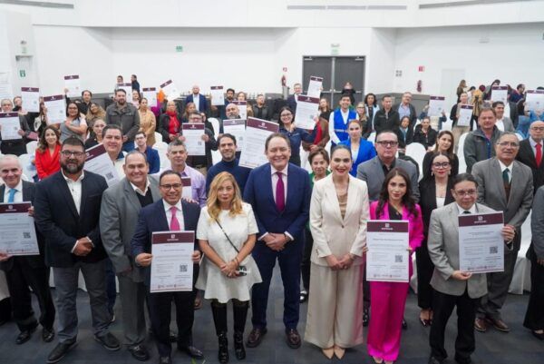 ENTREGAN MÁS DE 100 DISTINTIVOS REPSSABI A CLÍNICAS Y HOSPITALES DE TODO EL ESTADO
