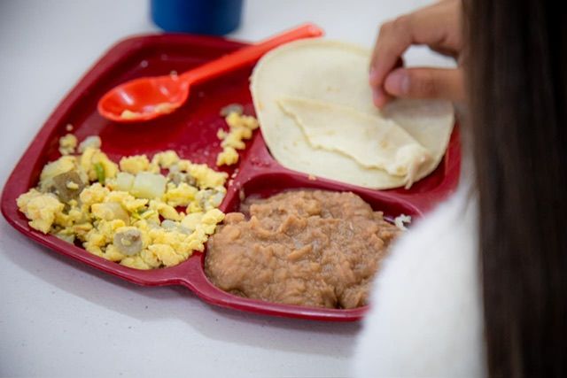 REACTIVAN ESTE JUEVES DESAYUNADORES ESCOLARES EN TIJUANA