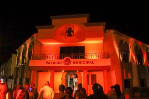 ILUMINAN PALACIO MUNICIPAL DE TECATE EN CONMEMORACIÓN DEL DÍA INTERNACIONAL DE LA ELIMINACIÓN DE LA VIOLENCIA CONTRA LA MUJER