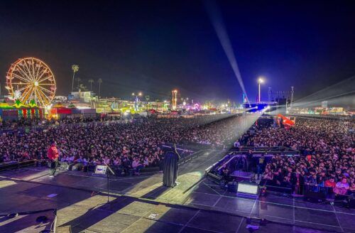 CON 48 MIL ASISTENTES DA INICIO EL CARNAVAL DE ENSENADA 2026