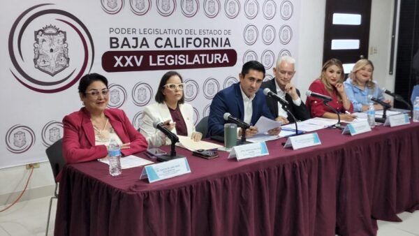 “CONGRESO DE BC SERÁ EL PRIMERO DEL PAÍS EN OPERAR CON ENERGÍA SOLAR”: DIPUTADO DIEGO ECHEVARRÍA