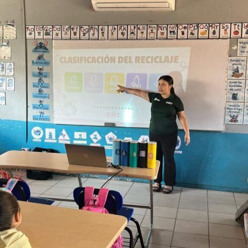 SIRT IMPULSA EDUCACIÓN AMBIENTAL EN ESCUELAS EN CERRO AZUL