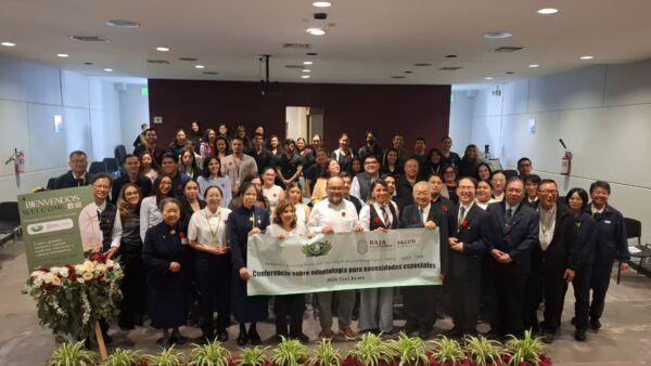 REALIZAN CONFERENCIA SOBRE ODONTOLOGÍA PARA NECESIDADES ESPECIALES