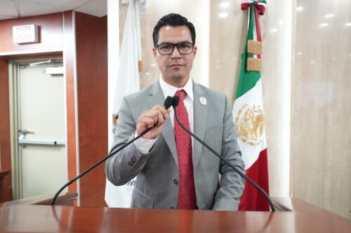 PIDEN A SADER INFORMES SOBRE PROGRAMAS EMERGENTES PARA IMPORTACIÓN DE UREA
