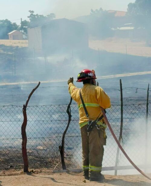TECATE: MUJER SUFRE QUEMADURAS EN INCENDIO
