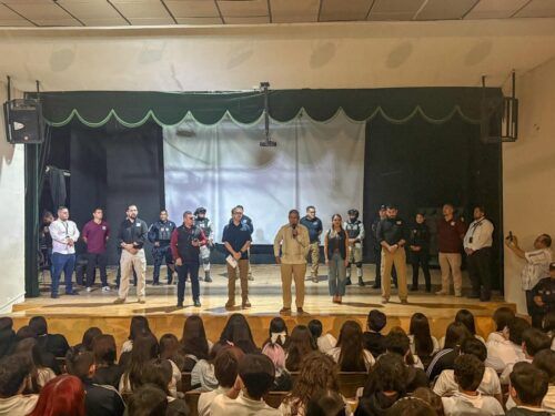 NO ES MODA, ES DELITO; REALIZAN OPERATIVOS SIMULTÁNEOS EN ESCUELAS DE BC