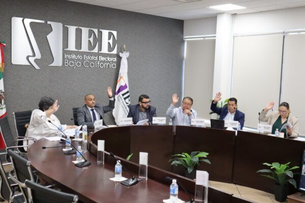SESIONA CONSEJO GENERAL DEL IEEBC