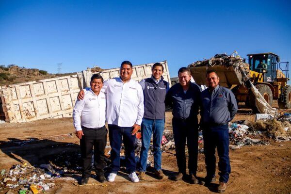 GOBIERNO DE TECATE ARRANCA LIMPIEZA DE BASURERO CLANDESTINO EN LA RUMOROSA