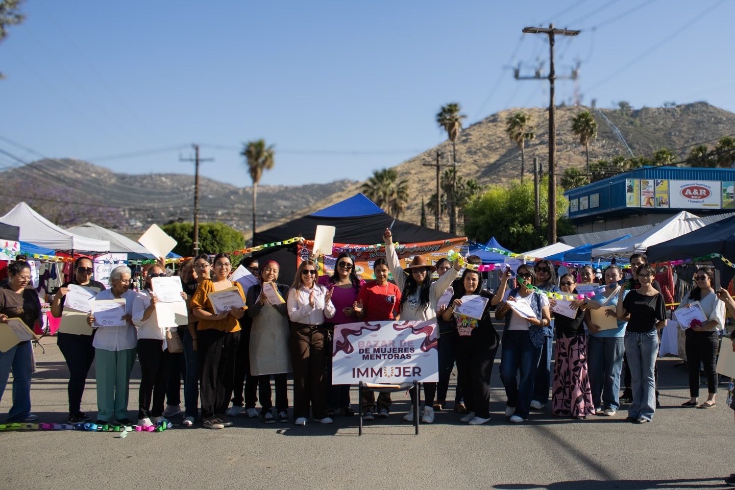 IMMUJER TECATE IMPULSA EL CONSUMO LOCAL CON EL BAZAR “MUJERES MENTORAS”