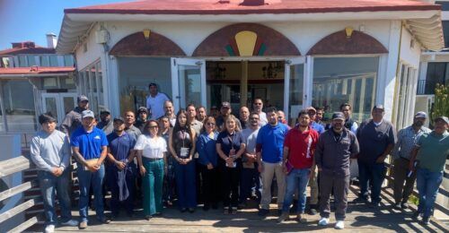 CAPACITAN A RESPONSABLES DE ALBERCAS EN ROSARITO PARA EVITAR RIESGOS SANITARIOS