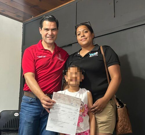 BETO VALLE IMPULSA LA MICROECONOMÍA CON APOYOS A EMPRENDEDORES