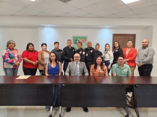 ATIENDE PERSONAL DE CESISPE CURSO INTEGRAL EN MATERIA DE DERECHOS HUMANOS