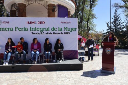 PRESENTA IMMUJER PRIMER ESPACIO ROSA DURANTE LA FERIA INTEGRAL DE LA MUJER EN TECATE