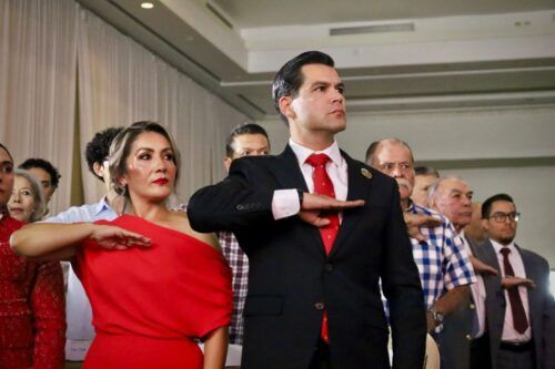 DIP. BETO VALLE RINDE SU PRIMER INFORME LEGISLATIVO