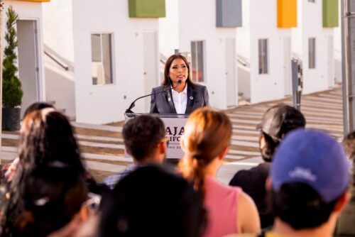 CON EL PROGRAMA ESTATAL DE VIVIENDA, ENSENADENSES TIENEN MAYOR BIENESTAR: CLAUDIA AGATÓN