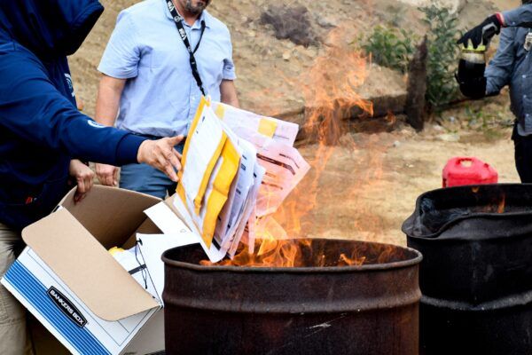 FGE QUEMA NARCÓTICOS ASEGURADOS POR LA FISCALÍA REGIONAL DE TECATE COMO ACCIÓN EN CONTRA DEL NARCOMENUDEO
