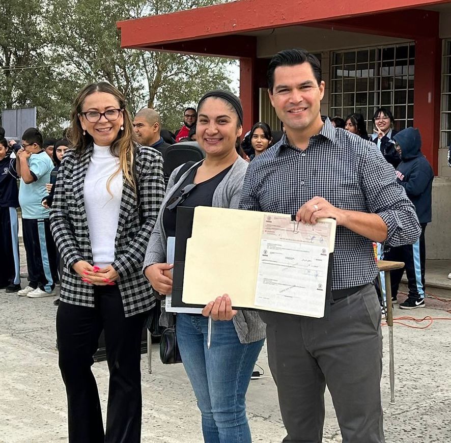 DIPUTADO BETO VALLE APUESTA POR EL DEPORTE EN ALUMNOS DE SECUNDARIA