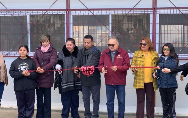 ENTREGA SECRETARÍA DE EDUCACIÓN AULAS Y BECAS DE APROVECHAMIENTO ESCOLAR EN EL MARCO DEL REGRESO A CLASES