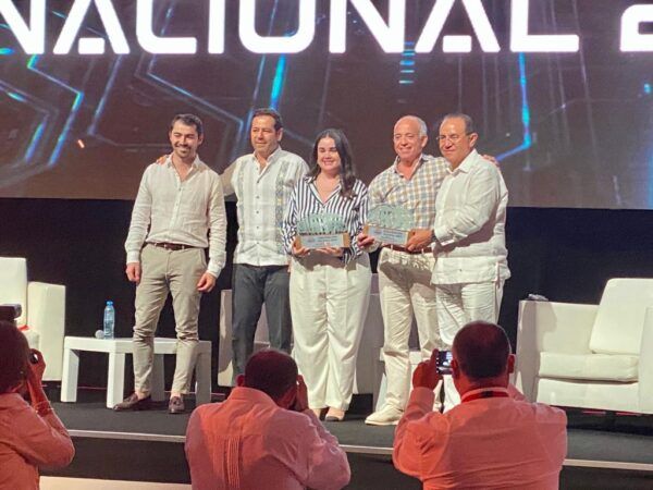 EXPONE KURT HONOLD RUTA DE TRANSICIÓN HACIA LA ELECTROMOVILIDAD DEL TRANSPORTE DE CARGA EN BC