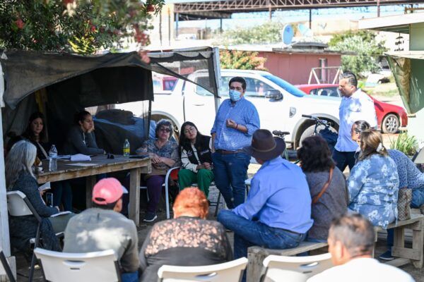 REALIZA SECRETARIO DEL AGUA GIRA Y ESCUCHA PETICIONES DE LA CIUDADANÍA ENSENADENSE