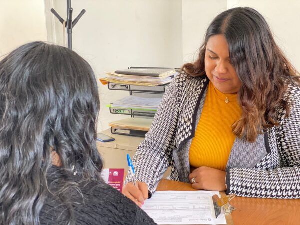 OFRECE INMUJER APOYO PSICOLÓGICO Y ASESORÍA LEGAL GRATUITA EN TODO BAJA CALIFORNIA